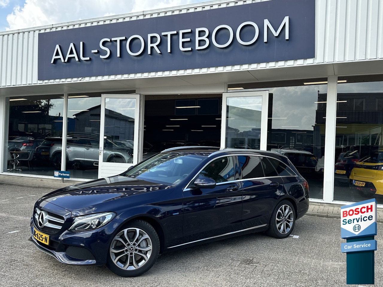 Mercedes-Benz C-klasse Estate - 350 e Lease Edition Plus LED | Half Leder | Sportstoelen | Stoelverwarming | PDC incl. Cam - AutoWereld.nl