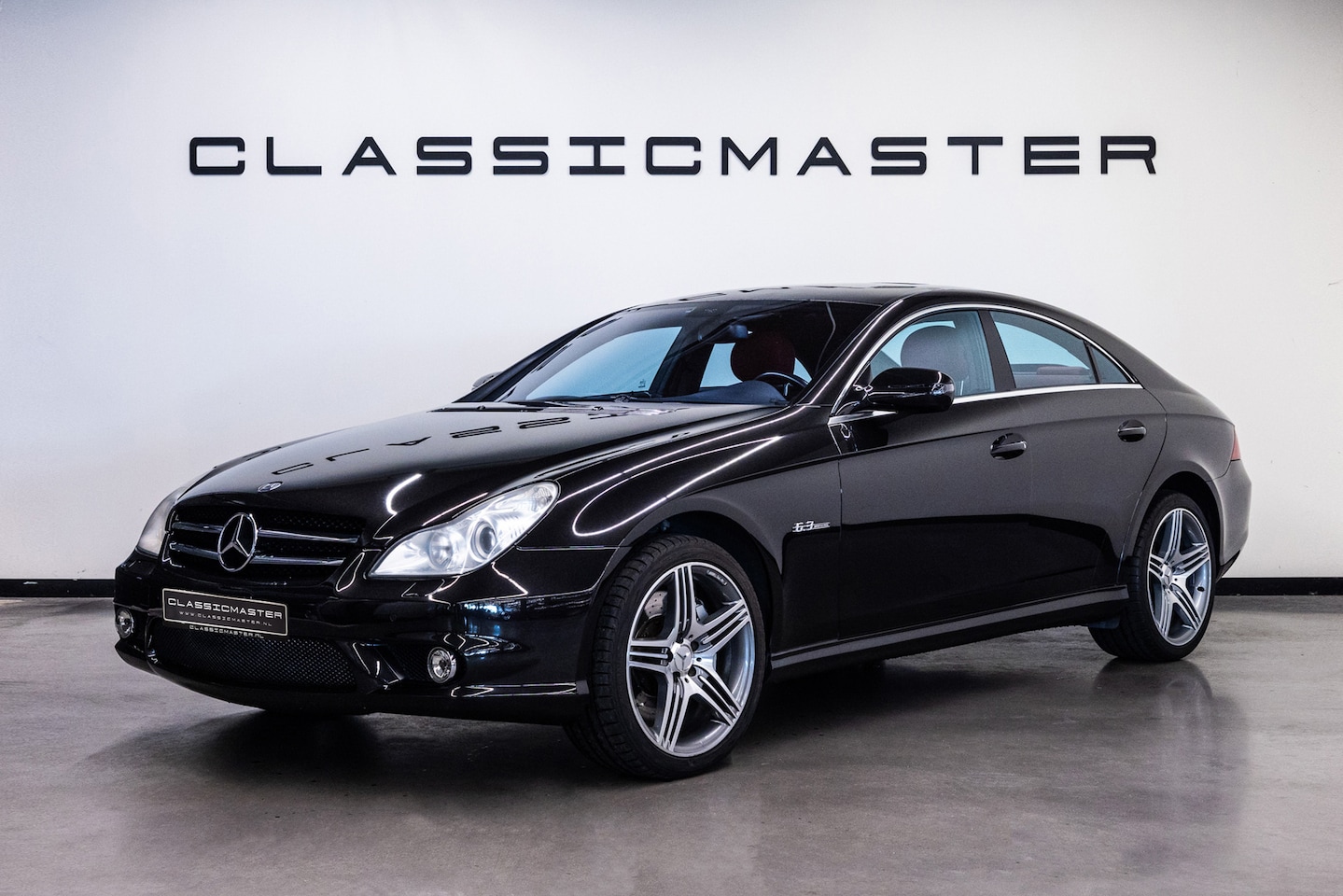 Mercedes-Benz CLS-klasse - 63 AMG Btw auto, Fiscale waarde € 12.000,- (€ 35.495,87 Ex B.T.W) - AutoWereld.nl