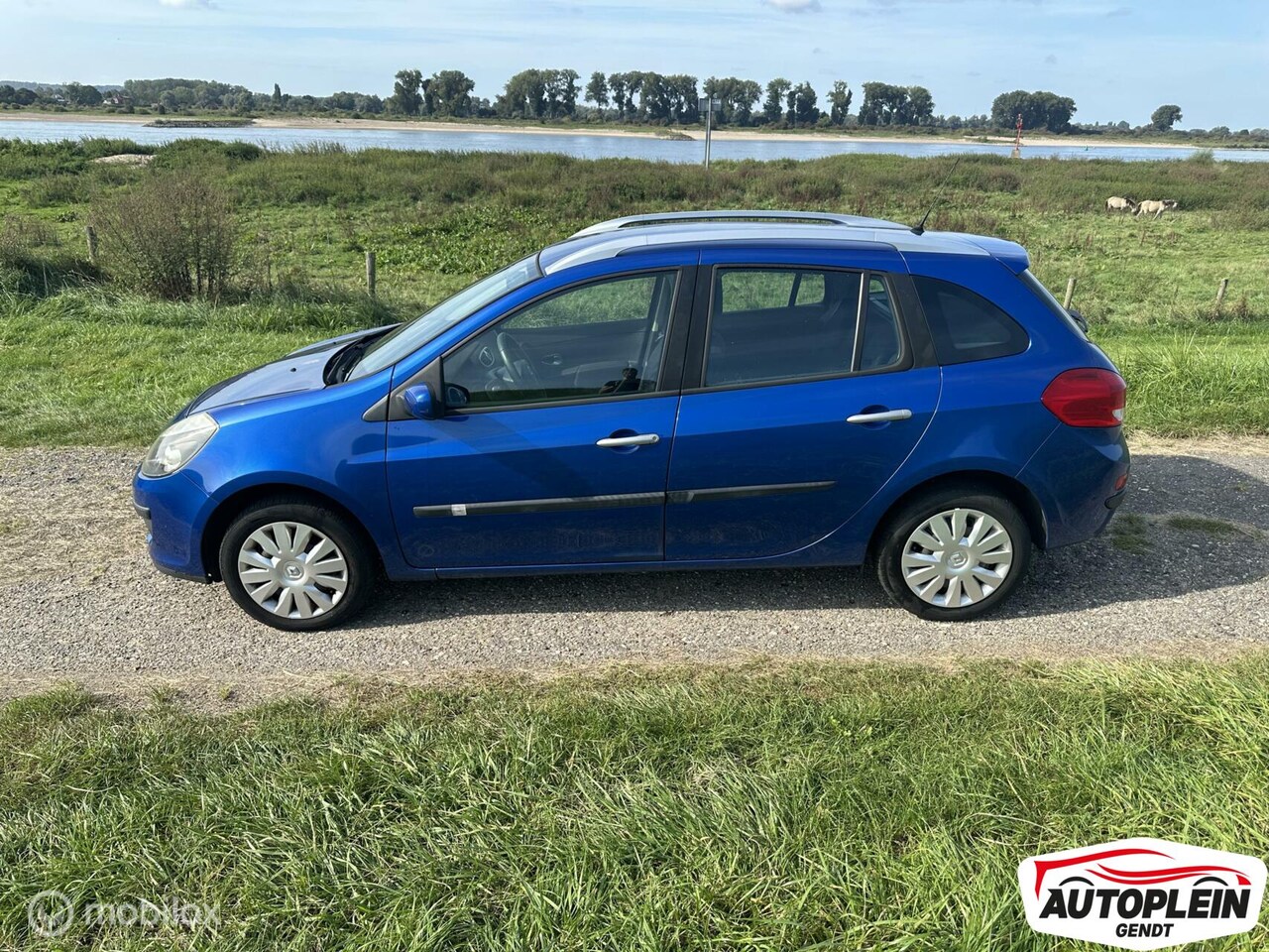 Renault Clio Estate - 1.2-16V Corporate 1.2-16V Corporate - AutoWereld.nl