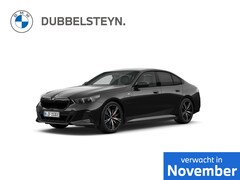 BMW 5-serie - 530e | M-Sport Pro | 20'' | Park. Plus | Driv. Prof. | Panorama. | Harman/Kardon | Stoelve