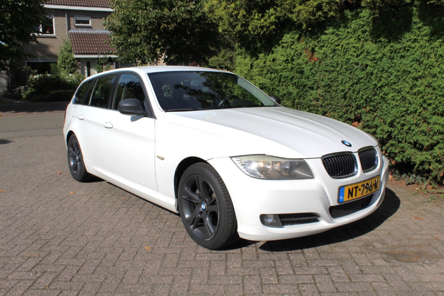 BMW 3-serie Touring - 325xi 325 XI - AutoWereld.nl