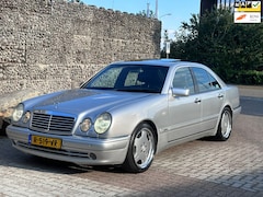 Mercedes-Benz E-klasse - 55 AMG