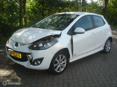 Mazda 2 - 2 1.3 BIFUEL GT-M Line Airco LPG G3 Voorschade