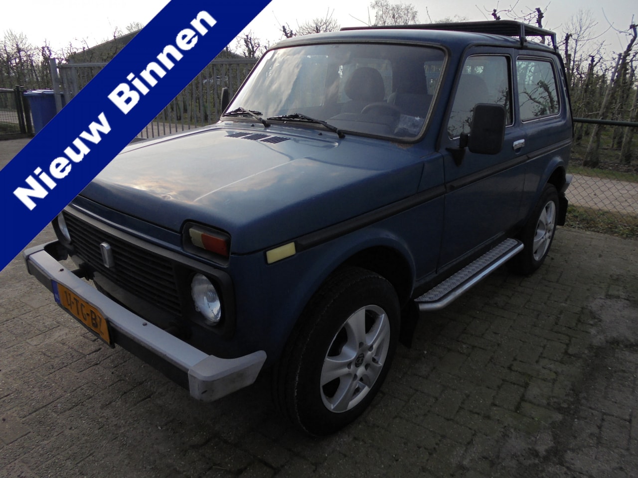 Lada Niva - 1.7i 4x4 **NL-AUTO**VERSN.BAK LAGER HOORBAAR** - AutoWereld.nl