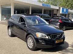 Volvo XC60 - 2.4 D5 205pk AWD Summum Panorama dak