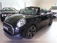 MINI Cabrio - 1.5 Cooper Business Edition | Nieuw model | Head Up | Harman kardon | Stuur+Stoelverwarmin