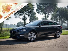 Seat Leon Sportstourer - 1.5 eTSI FR , Adap. cruise, Virtual cockpit, Carplay,
