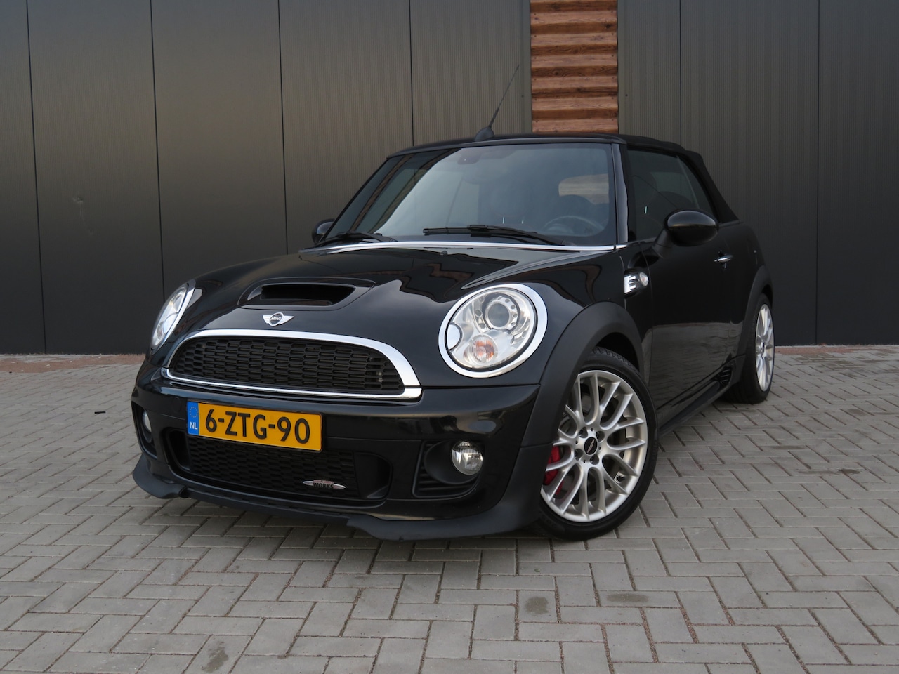 MINI Cabrio - 1.6 John Cooper Works Chili Xenon Cr-Control Stoelverw - AutoWereld.nl