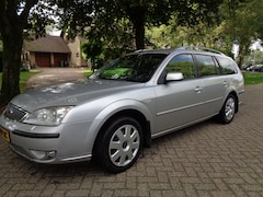 Ford Mondeo Wagon - 2.0-16V Platinum.Automaat APK-Nieuw