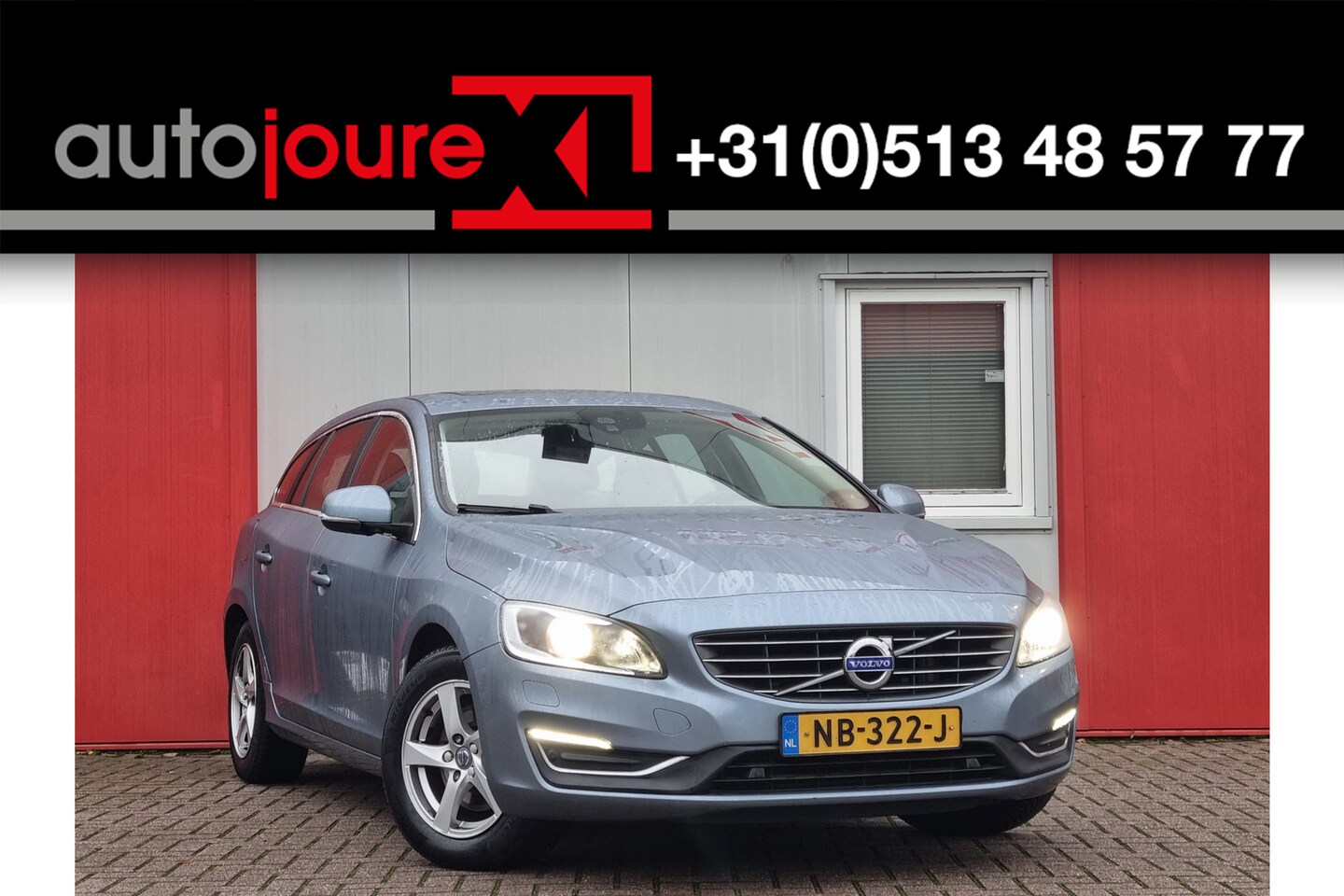 Volvo V60 - 2.0 D3 Nordic+ | Leder | Xenon | Led | Navigatie | - AutoWereld.nl