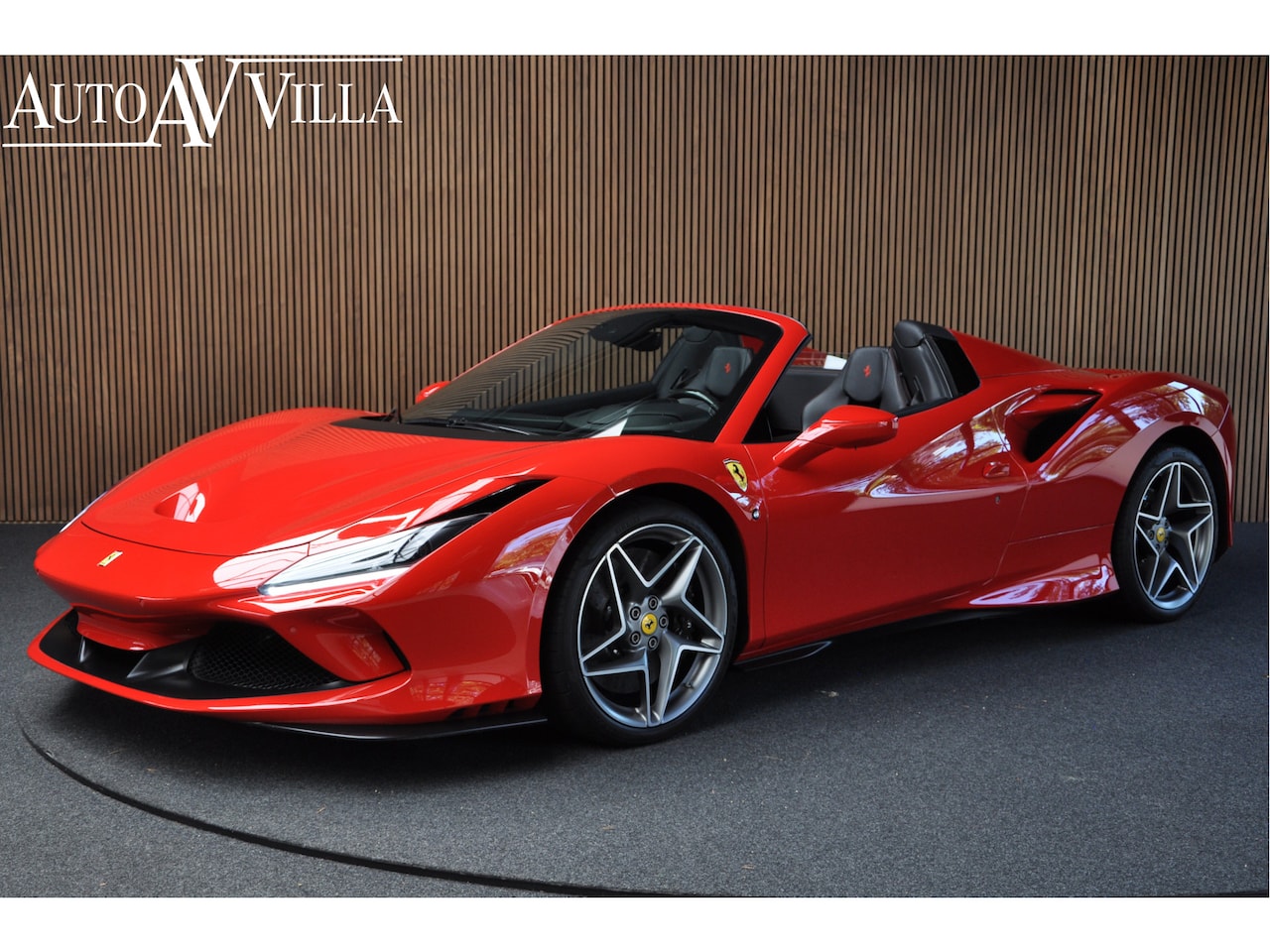 Ferrari F8 Spider - 3.9 V8 HELE | Rosso Corsa | Daytona Seats | Passenger Display | CarPlay | - AutoWereld.nl