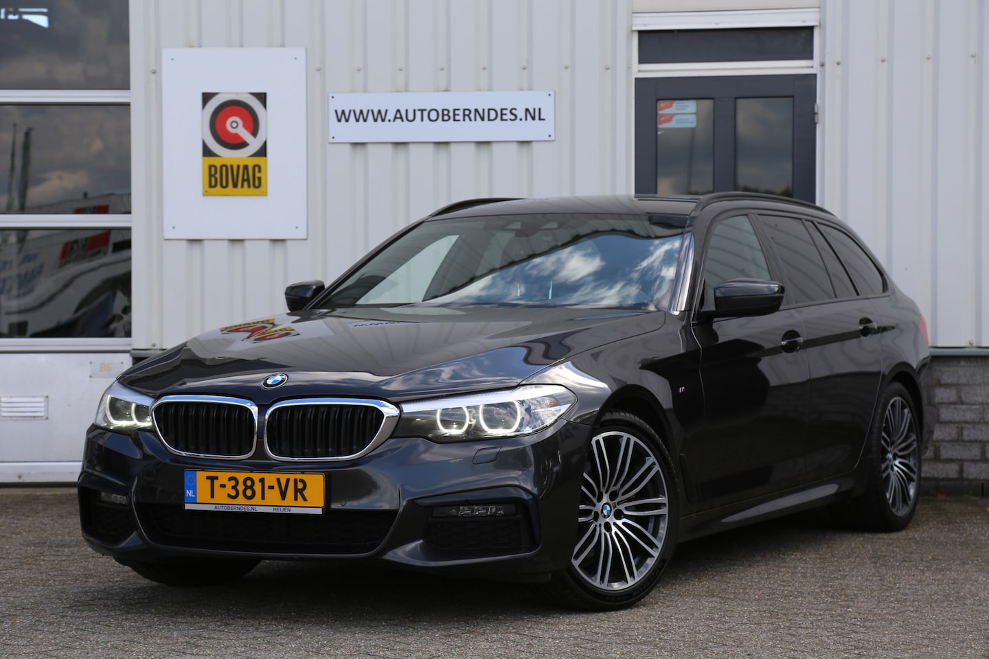 BMW 5-serie Touring - 520d 190PK M-Sport Aut.*Incl. BTW*1ste Eig!*Perfect BMW Onderh.*Virtual Cockpit/Elek. Trek - AutoWereld.nl