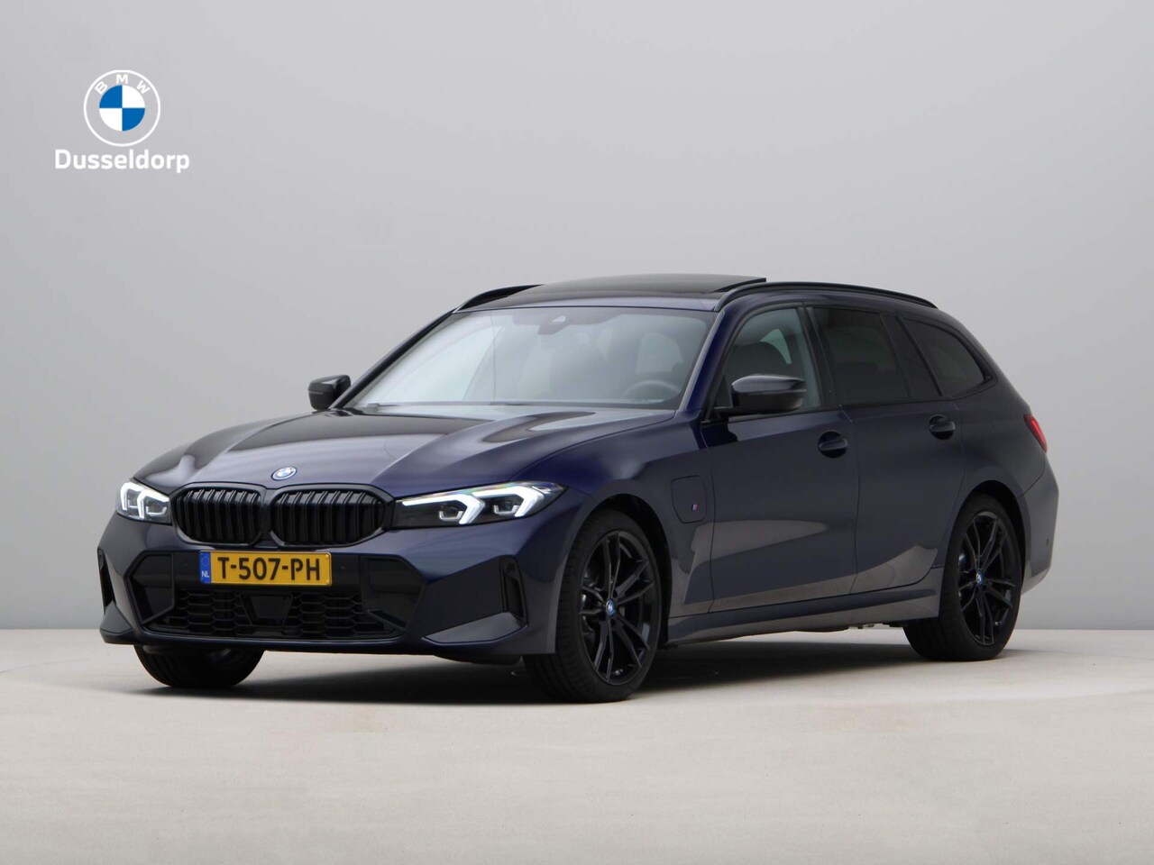 BMW 3-serie Touring - 330e High Exe M-Sport Hybrid - AutoWereld.nl