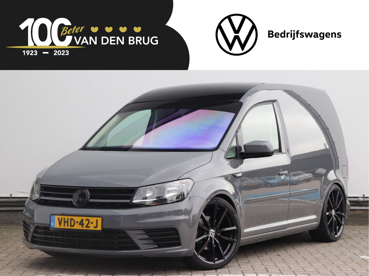 Volkswagen Caddy - 2.0 TDI L1H1 BMT Economy Business 180pk | Leder | Trekhaak afneembaar | Armsteun | Verlaag - AutoWereld.nl