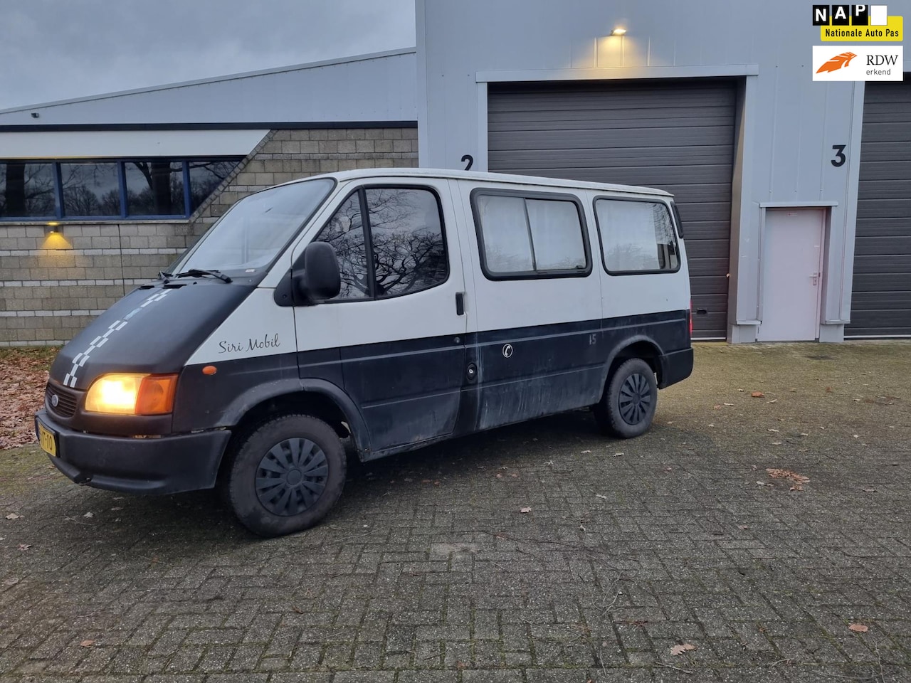 Ford Transit - 2.5 DIESEL MANUEEL 1997 DIESEL CLEAN CAR - AutoWereld.nl