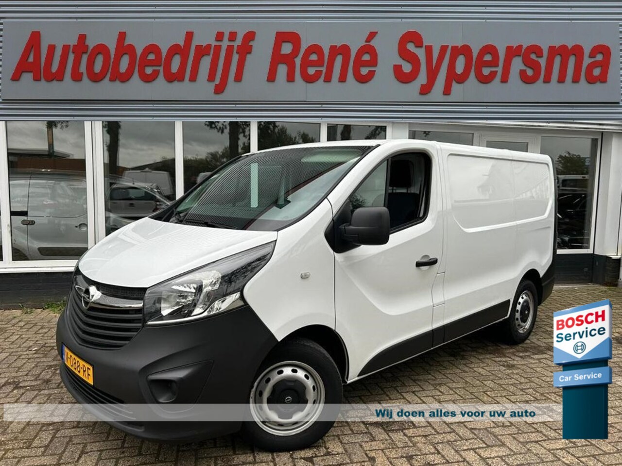 Opel Vivaro - 1.6 CDTI Edition | Trekhaak | Cruise | Airco | Lat om lat - AutoWereld.nl