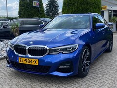 BMW 3-serie - 330D Sedan 2019 M-Pakket NL Auto BTW