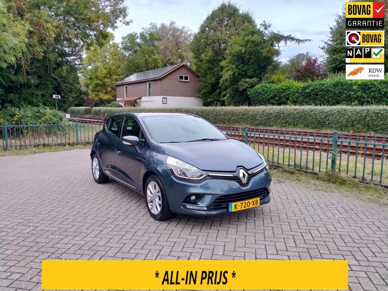 Renault Clio - 0.9 TCe Limited airco navi trekhaak RIJKLAAR - AutoWereld.nl