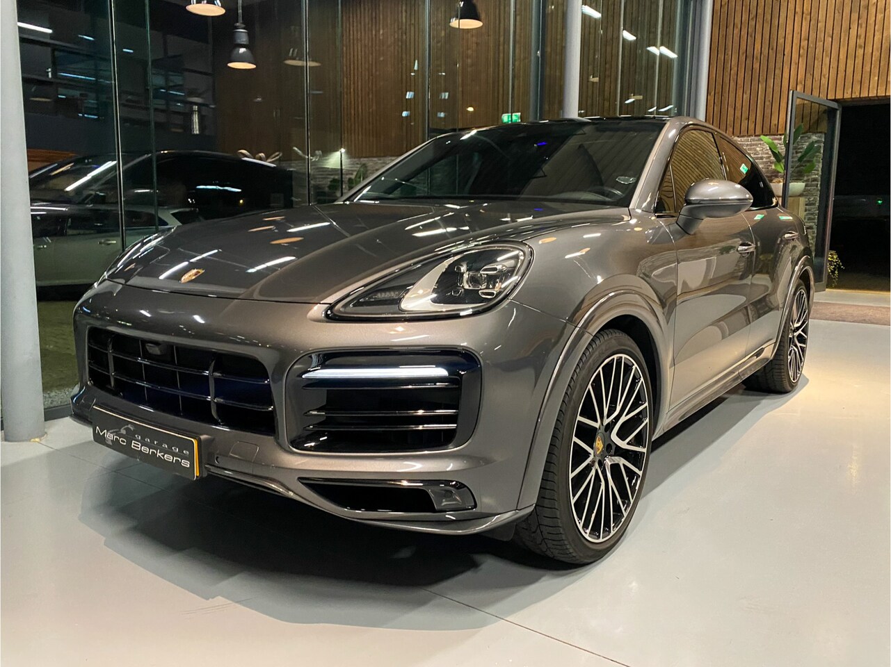 Porsche Cayenne Coupé - Coupé 3.0 E-Hybrid Sportdesign - AutoWereld.nl