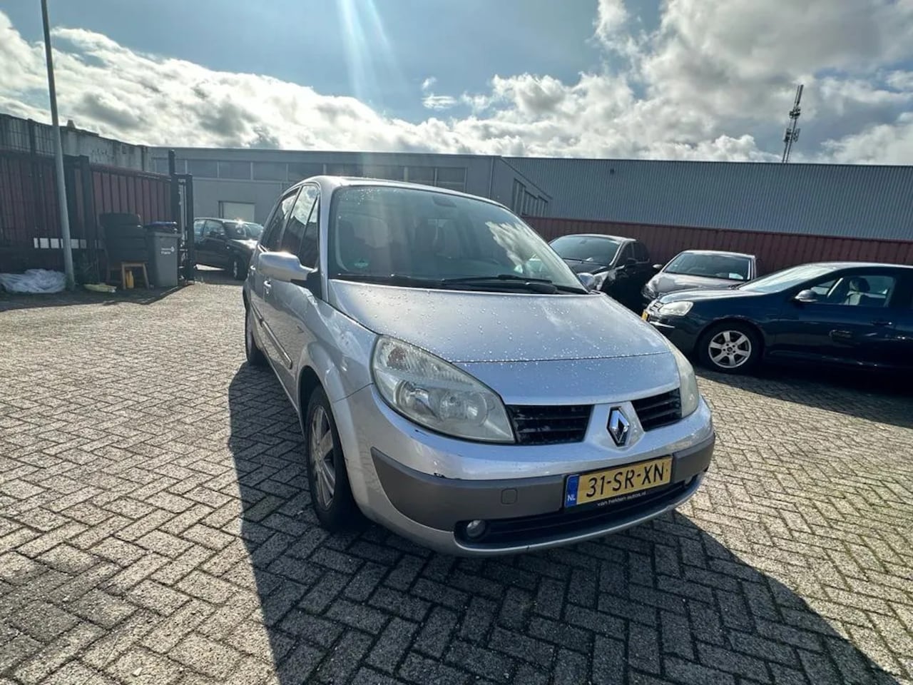 Renault Scénic - 1.6-16V Dynamique Comfort 1.6-16V Dynamique Comfort - AutoWereld.nl