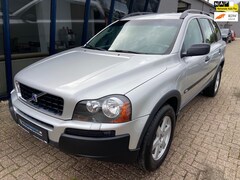Volvo XC90 - 2.5 T Kinetic Automaat 7 PERSOONS / LEER / ECC / TREKHAAK