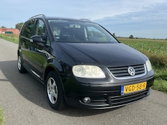 Volkswagen Touran - 2.0 TDI Highline Grijs kenteken / AUTOMAAT