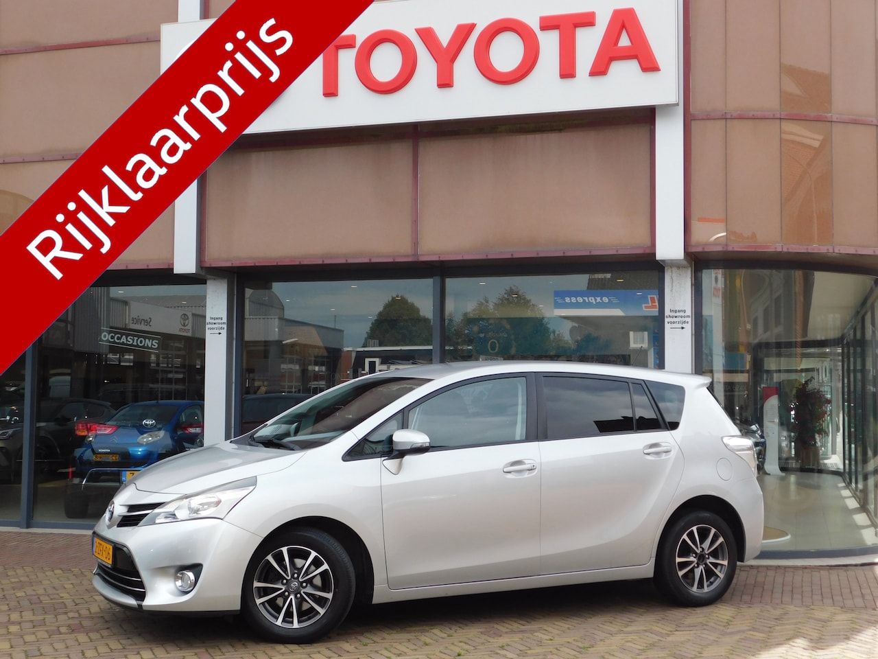 Toyota Verso - 1.8 VVT-i Business TREKHAAK / NAVIGATIE - AutoWereld.nl