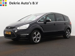 Ford S-Max - 2.0 Titanium 5P / AIRCO-ECC / NAVIGATIE / LMV 18" / TREKHAAK / CRUISE-CTR. / PDC / PRIVACY