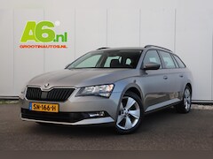 Skoda Superb Combi - 1.4 TSI Active Business Trekhaak Navigatie Clima Stoelverwarming Cruise PDC Bluetooth Smar