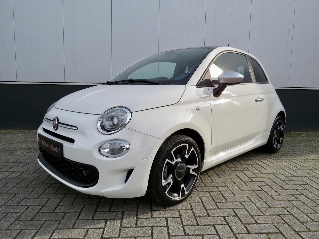 Fiat 500 - 1.0 Hybrid Rockstar Sport *Big navi *Carplay*Cruise - AutoWereld.nl