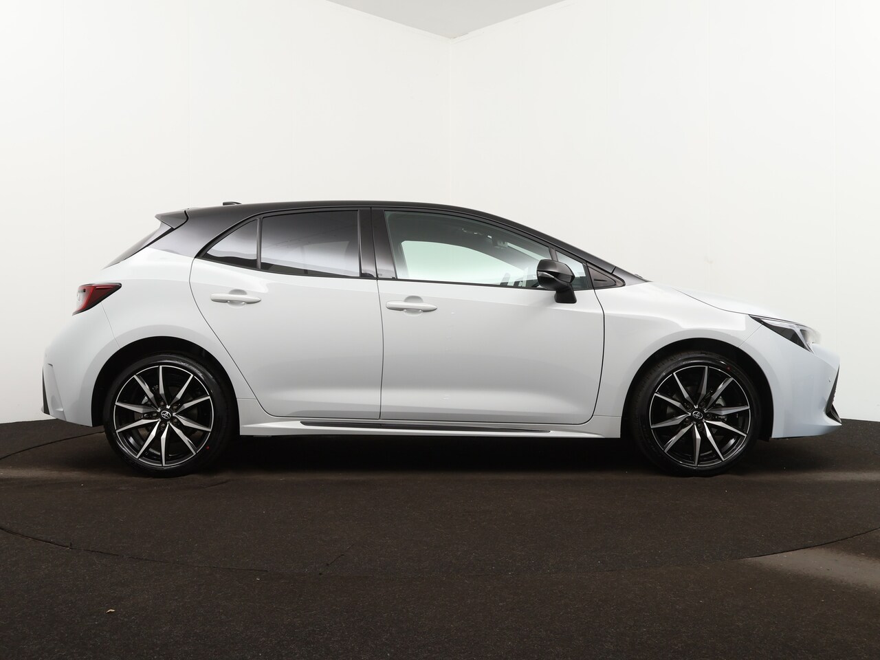 Toyota Corolla 1.8 Hybrid GR Sport Draadloos Apple Carplay