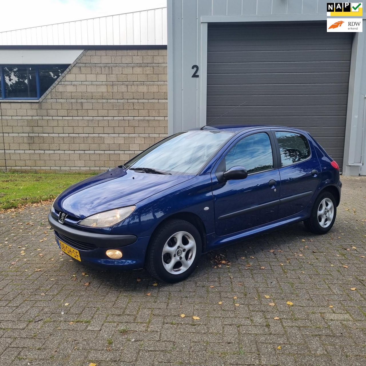 Peugeot 206 - 1.4 Gentry AIRCO APK 8-2024 NETTE STAAT 5 DEURS - AutoWereld.nl