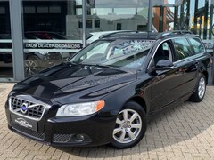 Volvo V70 - 1.6 DRIVE D2 MOMENTUM NAVI AIRCO LMV PDC