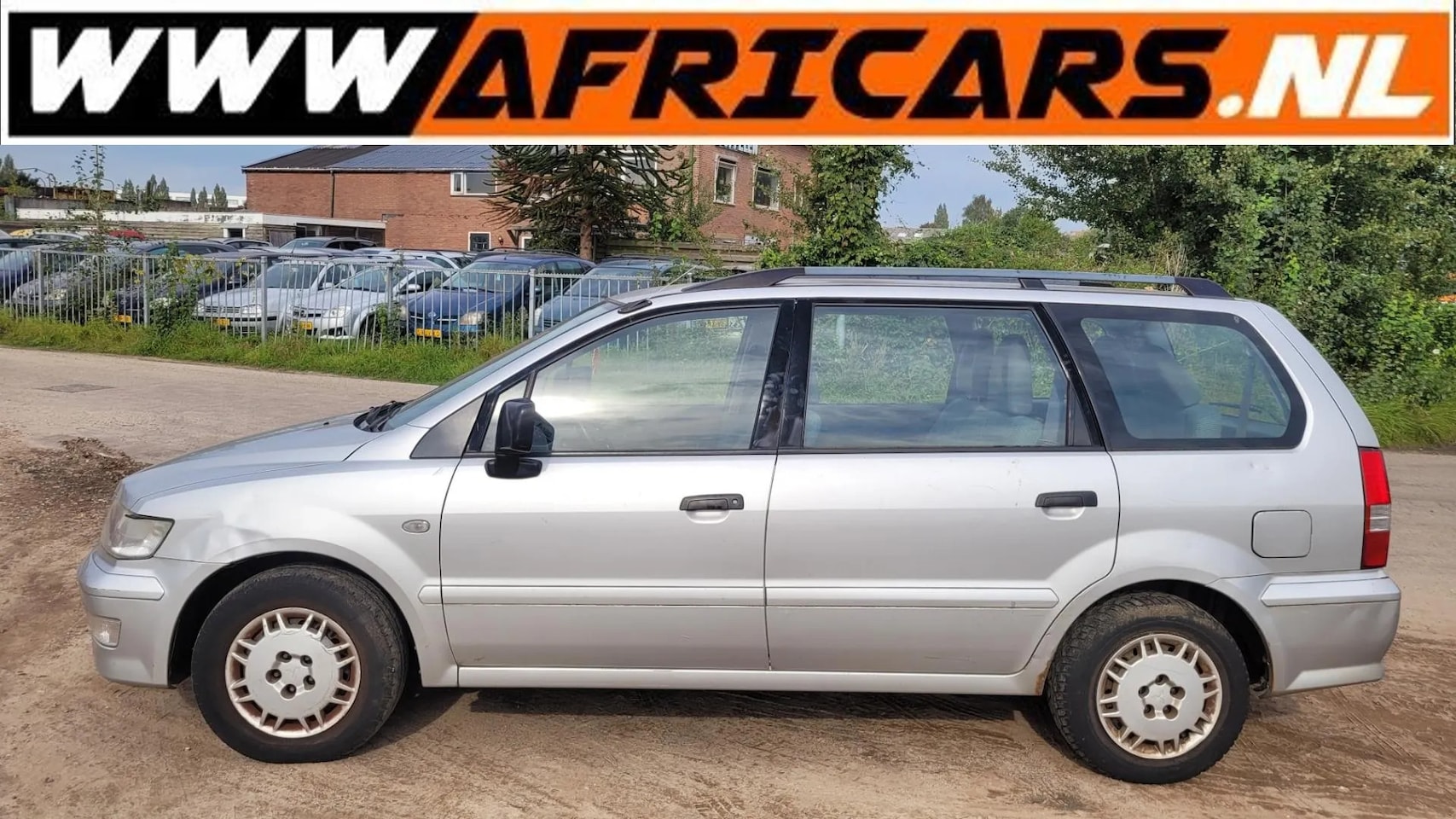 Mitsubishi Space Wagon - 2.4 GDI GLXi 7p.Airco - AutoWereld.nl