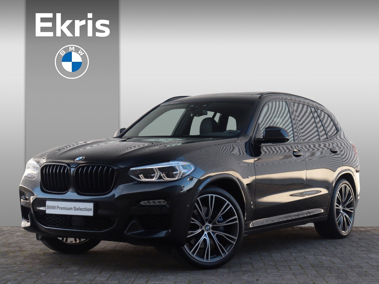 BMW X3 - xDrive20i | High Executive / M Sportpakket / Trekhaak / Panodak / Driving Assistant Plus / - AutoWereld.nl