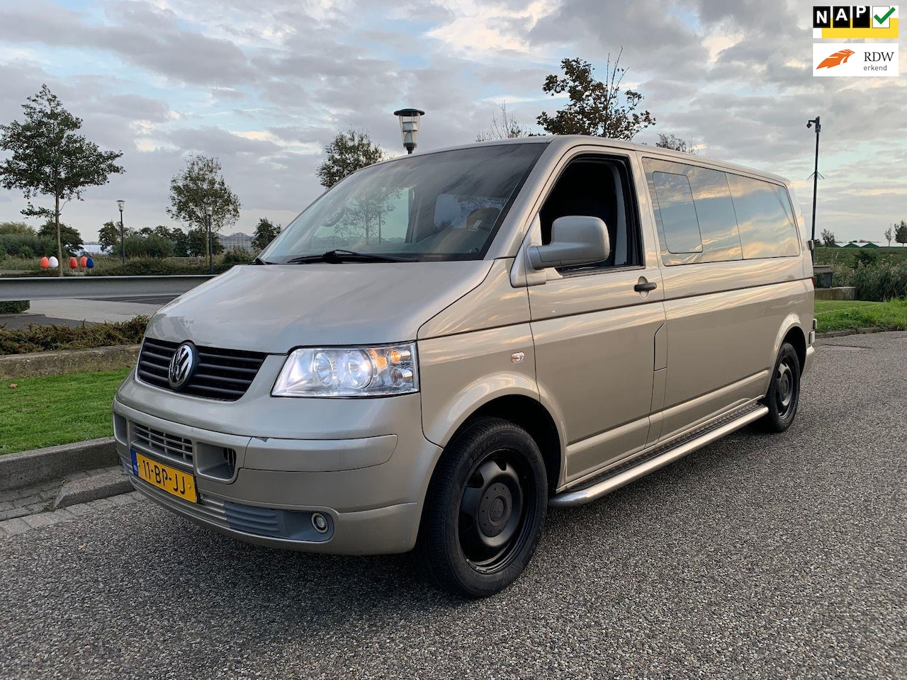 Volkswagen Transporter - 2.5 TDI 340 * APK * NAP * DUBBEL CABINE * - AutoWereld.nl