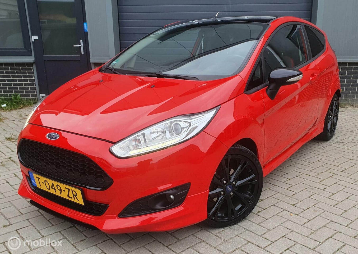 Ford Fiesta - 1.0 EcoBoost Red/Black Edition 1.0 EcoBoost Red/Black Edition - AutoWereld.nl