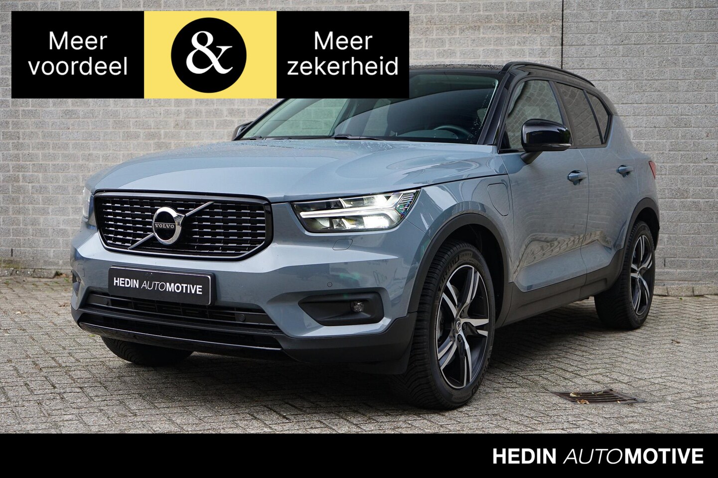 Volvo XC40 - T5 Plug In Hybride R-Design Expression Automaat Pilot assist | 19 inch | Volvo On Call | T - AutoWereld.nl