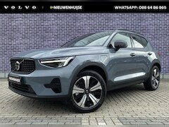 Volvo XC40 - T4 Recharge Plus Dark Fin. €931 p/m | Adapt. Cruise | BLIS | 19" | Trekhaak | Getint glas