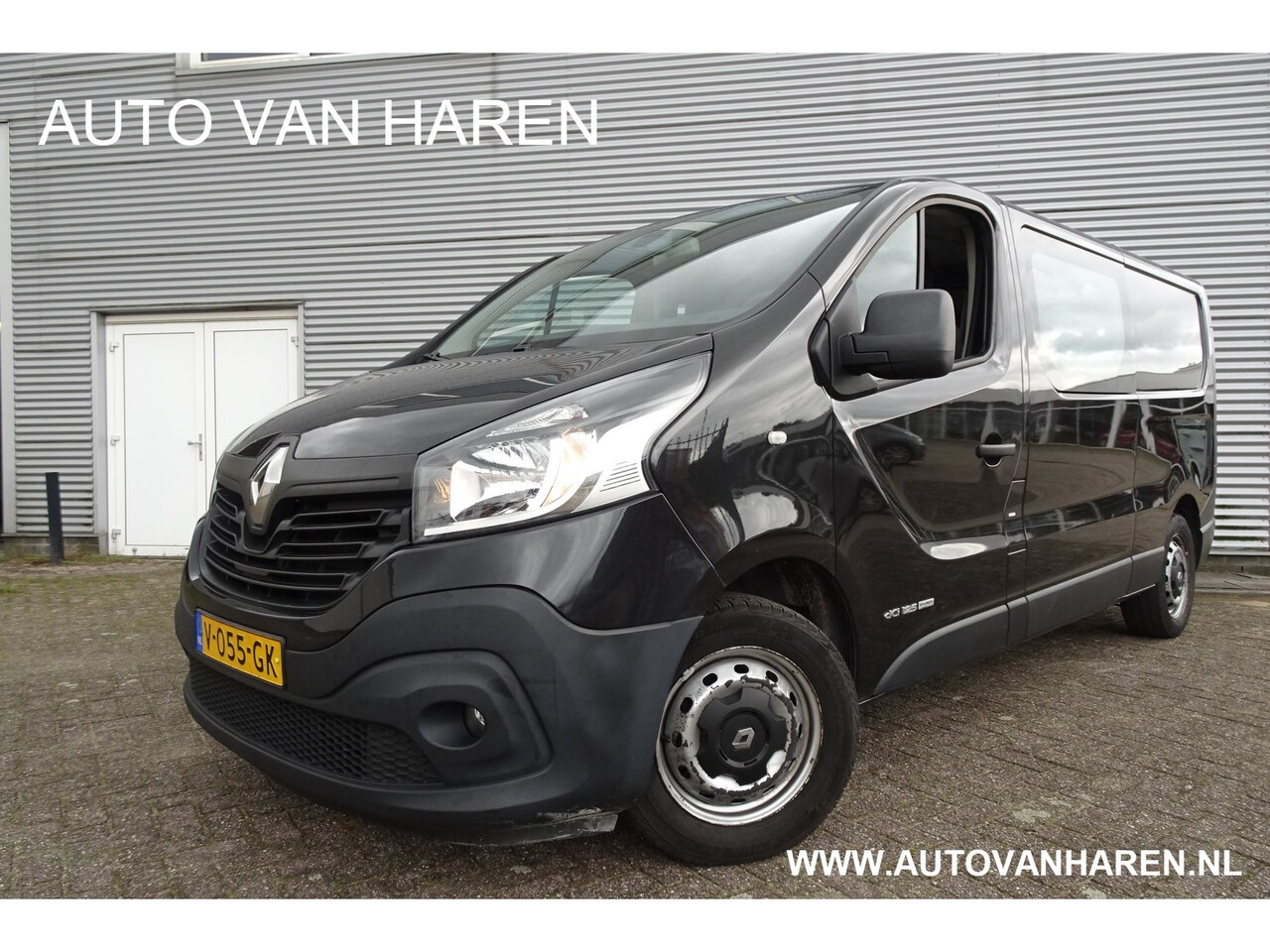 Renault Trafic - 1.6 dCi 125 PK DUBBEL CABINE L2H1 AIRCO NAVIGATIE TREKHAAK - AutoWereld.nl