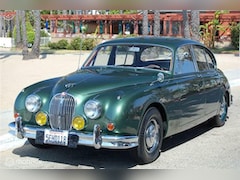 Jaguar Mark II - 3.8