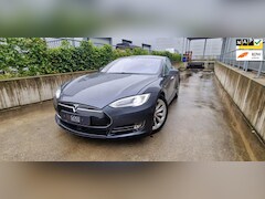 Tesla Model S - 70D NEXT GENERATION LEDER 7 PERSOONS AUTOPILOT