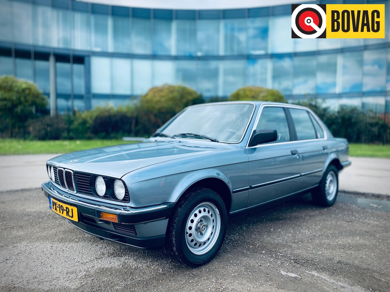 BMW 3-serie - 320i NL geleverde auto in originele staat. - AutoWereld.nl