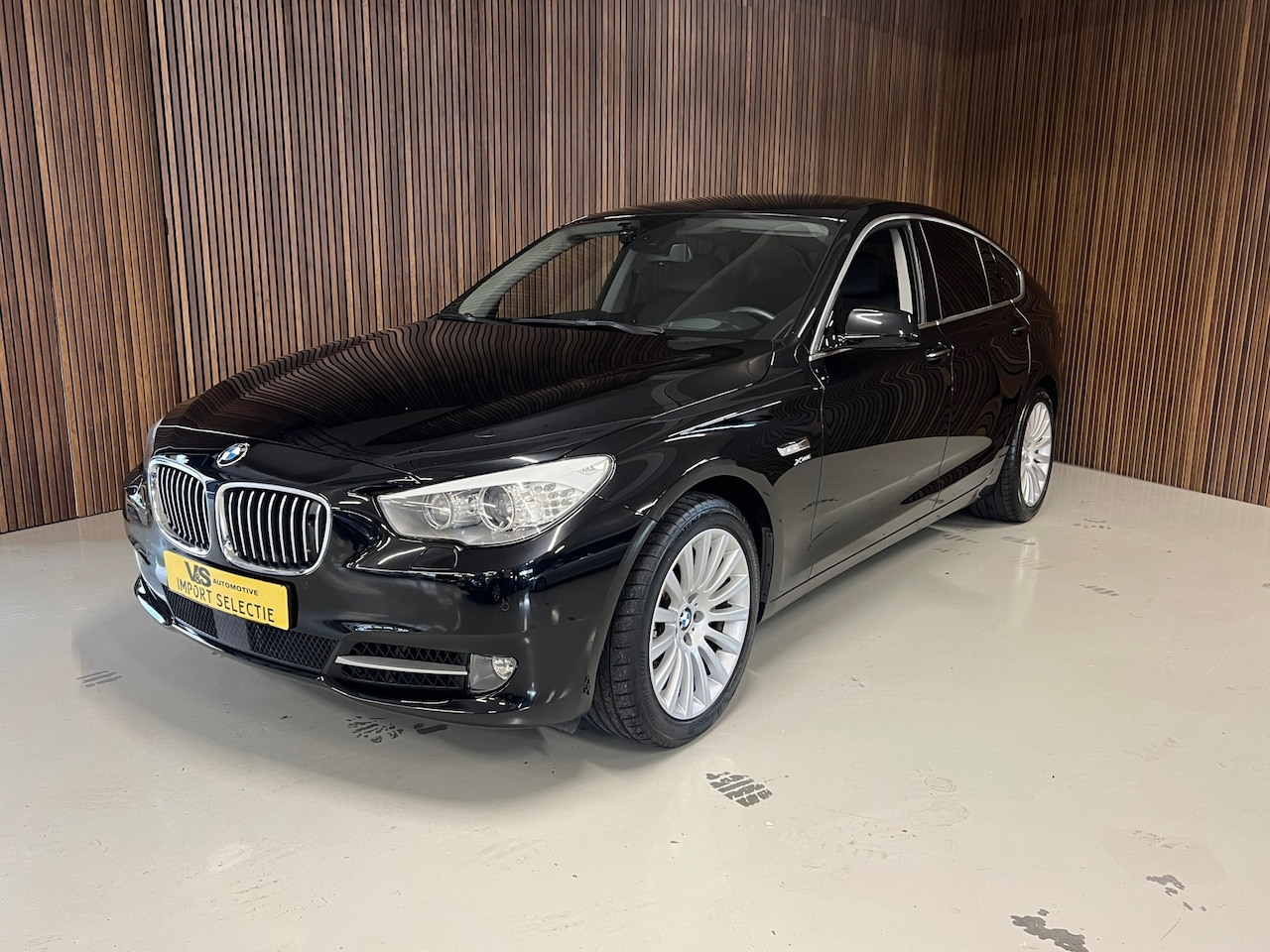 BMW 5-serie Gran Turismo - 550xi High Executive 550xi High Executive - AutoWereld.nl