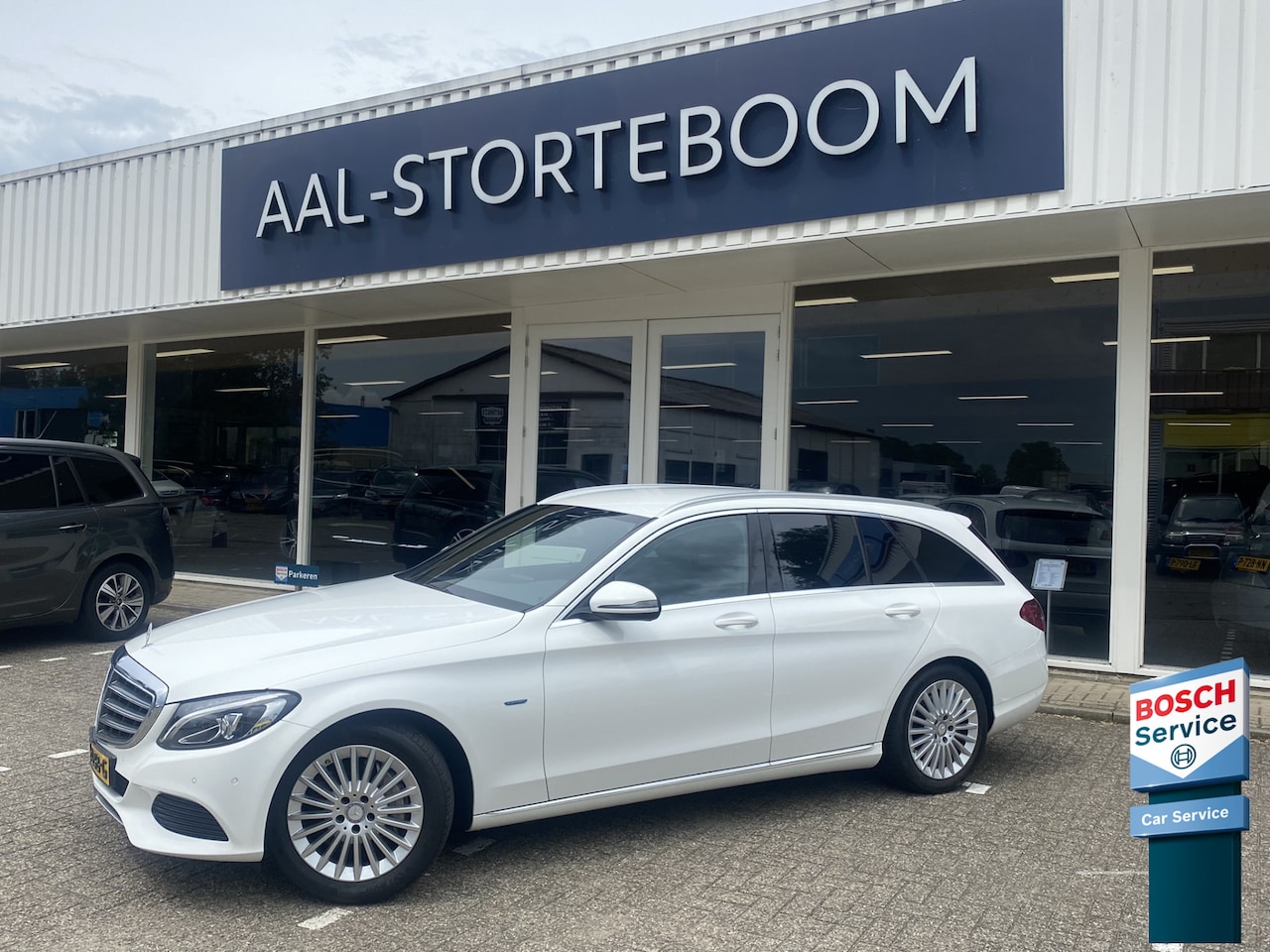 Mercedes-Benz C-klasse Estate - 350 e Lease Edition | LED | Leder | Sportstoelen | Navi | Bluetooth | PDC v+a incl. camera - AutoWereld.nl