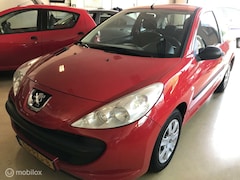 Peugeot 206 - 1.1 XR