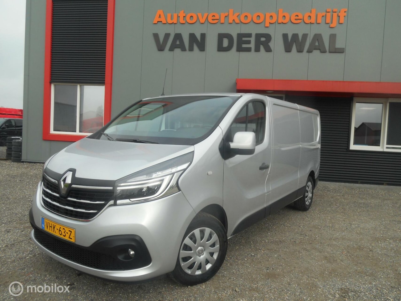 Renault Trafic - bestel 2.0 dCi 145 T29 L2H1 Business - AutoWereld.nl