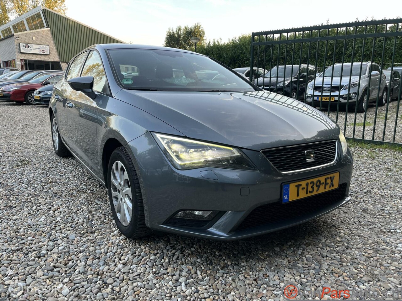 Seat Leon - 1.2 TSI Style 1.2 TSI Style,Automaat,nette auto - AutoWereld.nl