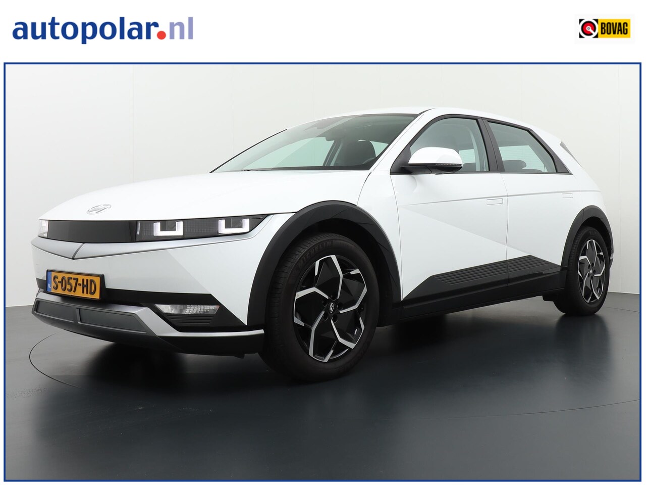 Hyundai IONIQ 5 306pk 73 kWh Connect AWD ACC / Camera / Keyless / LED