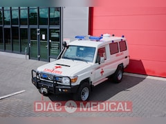 Toyota Land Cruiser - Landcruiser VDJ78L- AMBULANCE 4×4 - Standard Roof – BLS- DIRECT AVAILABLE (NEW) – Only for